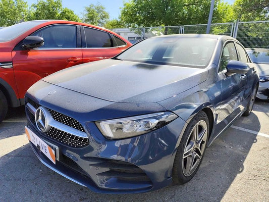 Mercedes-Benz A-Klasse Limousine A 200 AMG Line 2022 – снимка 1