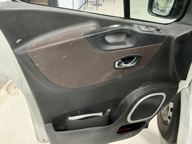 Fiat Talento 1.6 TwinTurbo Diesel Ecojet L2H1 1,2t SX 2017 – снимка 39