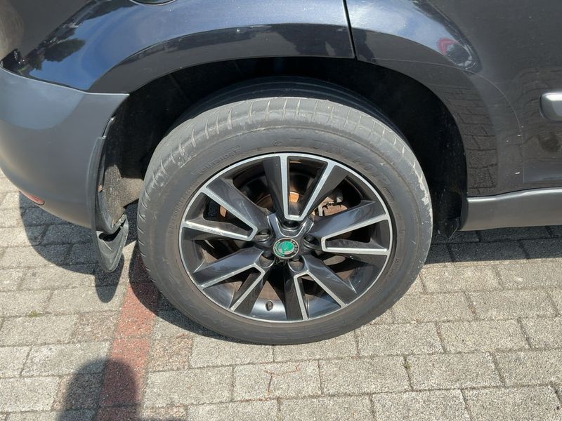 Skoda Yeti 2.0 TDI Ambition 4x4 2013 – снимка 9