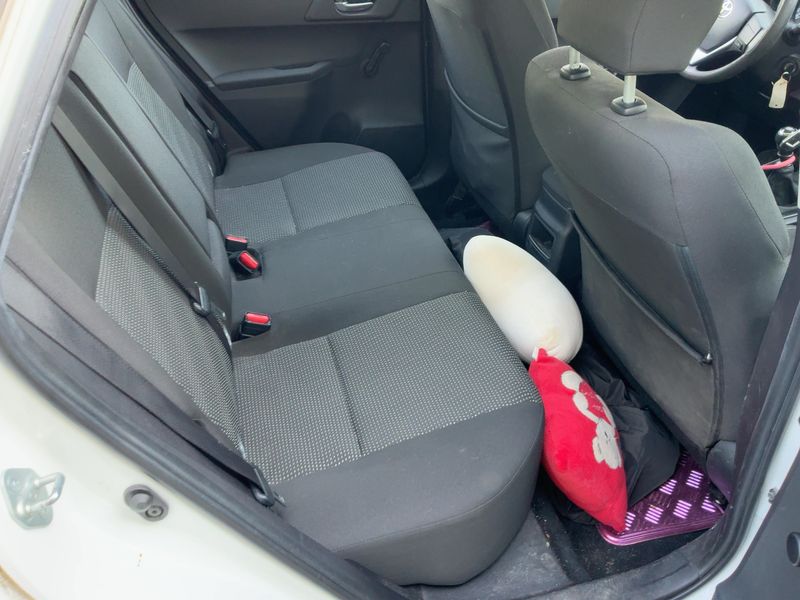 Toyota Auris 1.4 Turbodiesel Basis 2014 – снимка 19