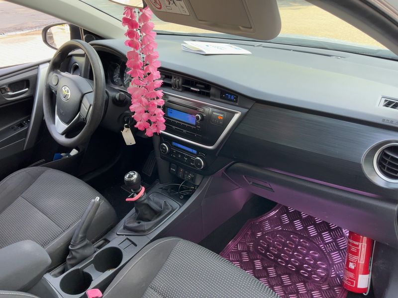 Toyota Auris 1.4 Turbodiesel Basis 2014 – снимка 17