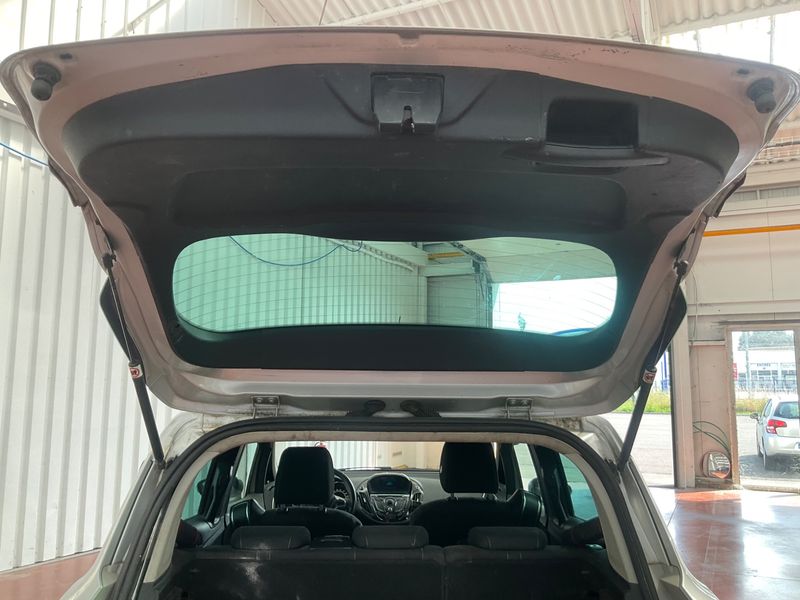 Ford B-Max 1.0 EcoBoost Titanium 2014 – снимка на щета