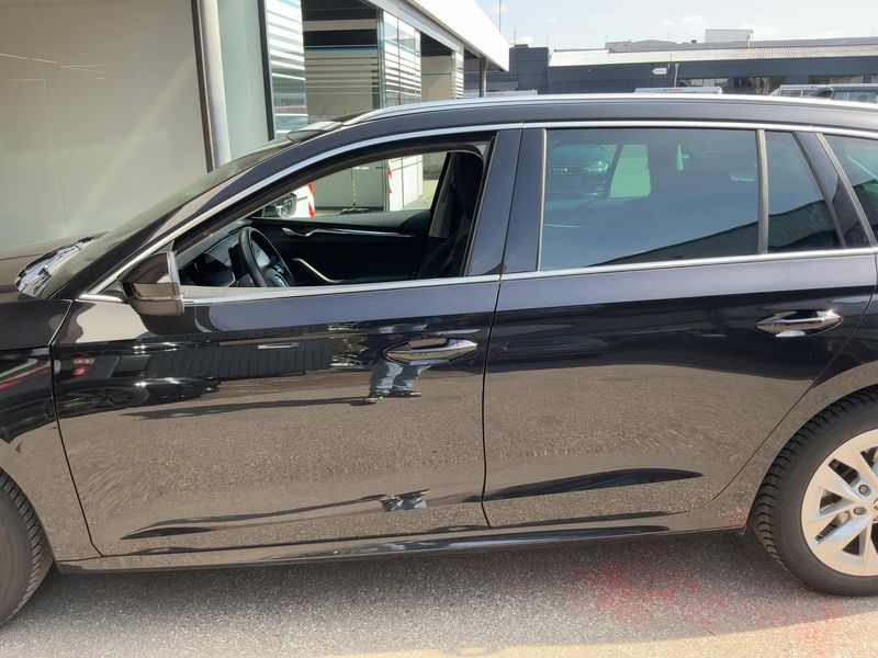 Skoda Octavia 1.5 TSI ACT Style 2021 – снимка 4