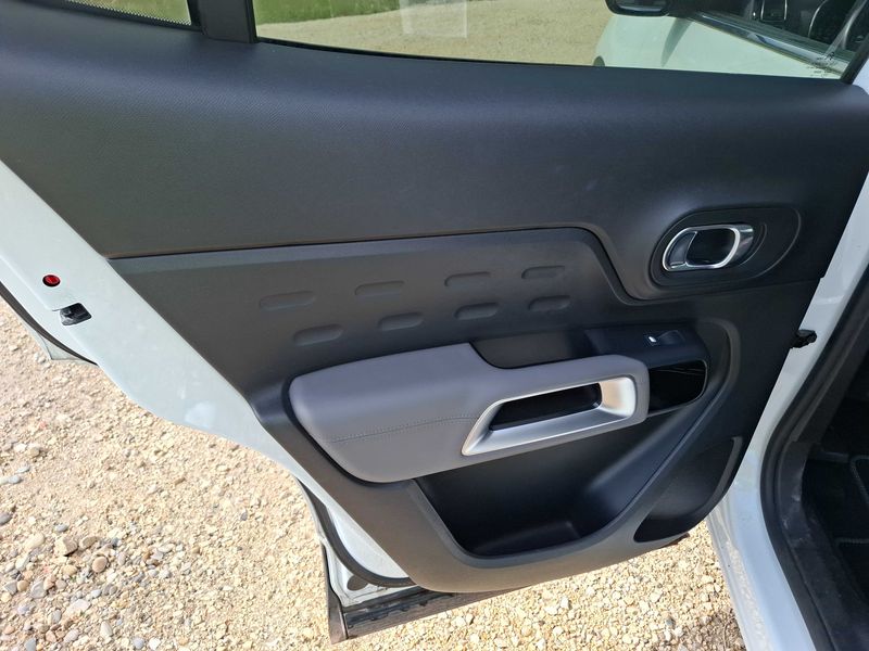 Citroen C5 Aircross 1.2 PureTech Shine Pack 2020 – снимка 39