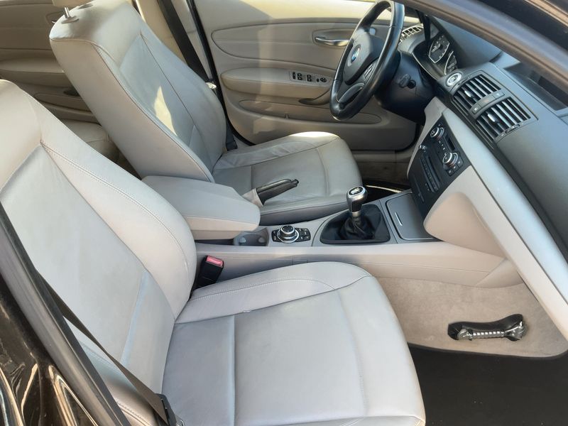 BMW 1er 116d 2011 – снимка 16