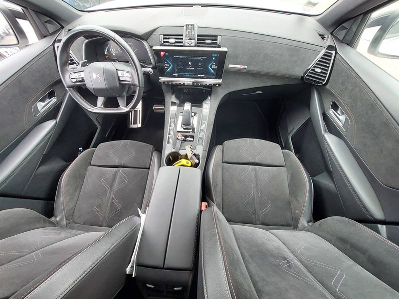DS Automobiles DS7 Crossback 1.6 E-Tense Hybrid 4x4 Performance Line Plus 2020 – снимка 11