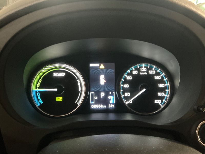 Mitsubishi Outlander 2.0 PHEV Instyle Diamond 4WD 2018 – снимка 18