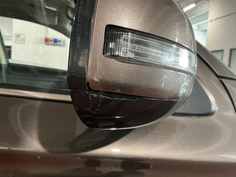 Mitsubishi Outlander 2.0 PHEV Instyle Diamond 4WD 2018 – снимка 21