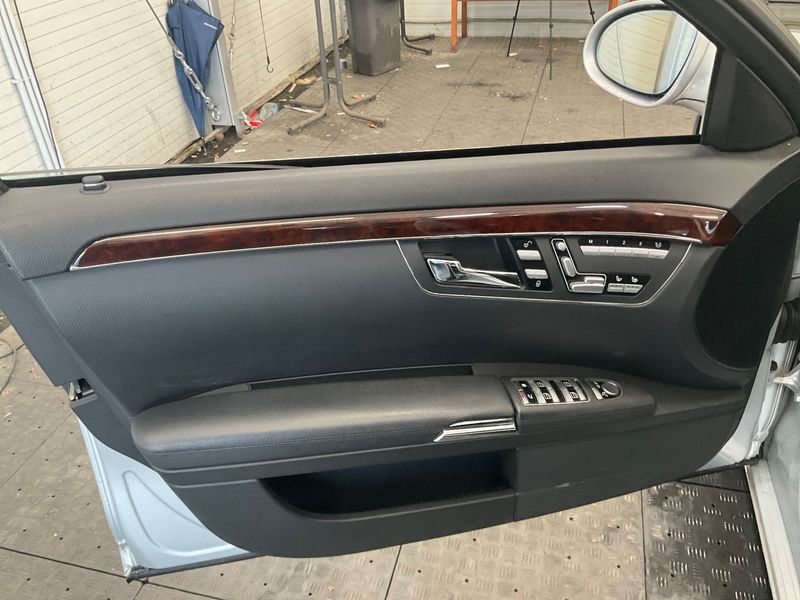 Mercedes-Benz S-Klasse S 500 2006 – снимка 35