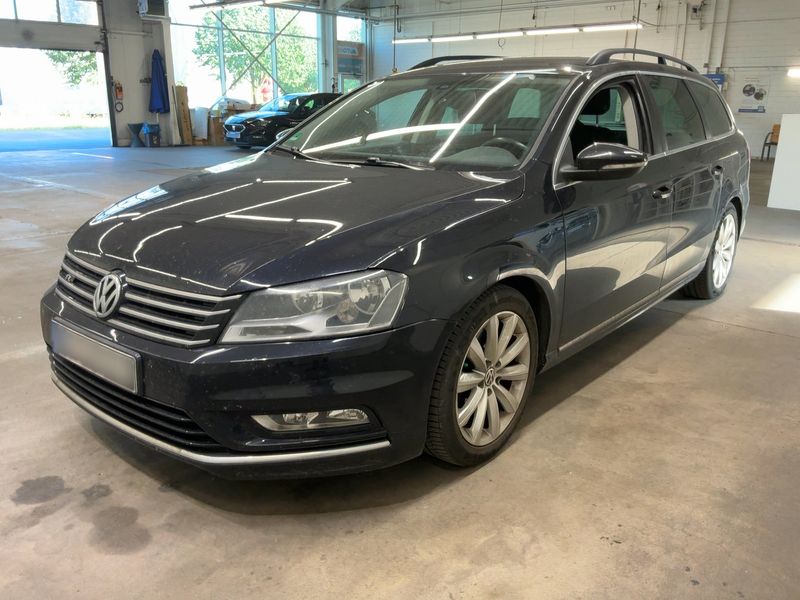 Volkswagen Passat 2.0 TDI Comfortline BlueMotion Tech 2013 – снимка 1