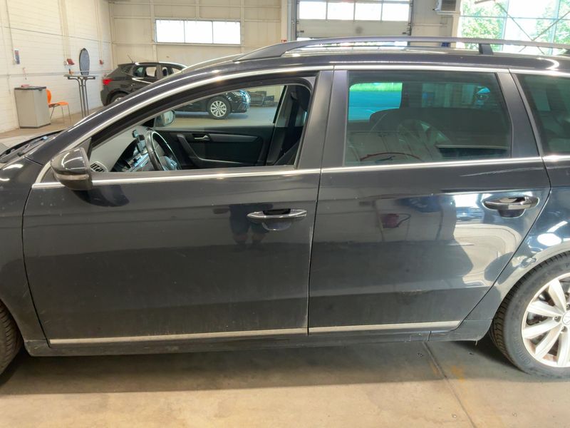 Volkswagen Passat 2.0 TDI Comfortline BlueMotion Tech 2013 – снимка 4