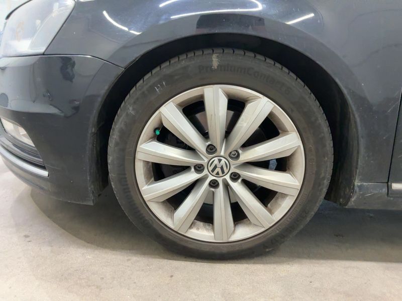 Volkswagen Passat 2.0 TDI Comfortline BlueMotion Tech 2013 – снимка 3