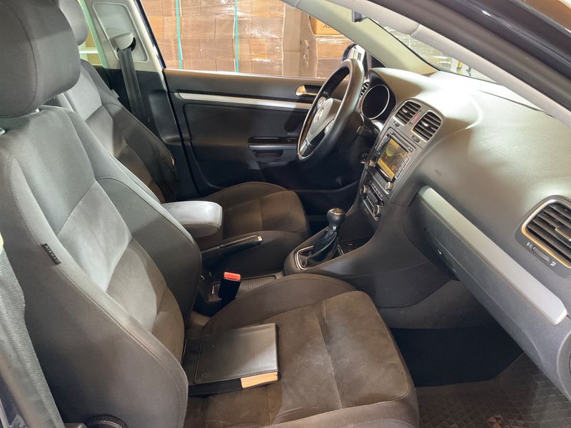 Volkswagen Golf VI 1.6 TDI Highline 2010 – снимка 3