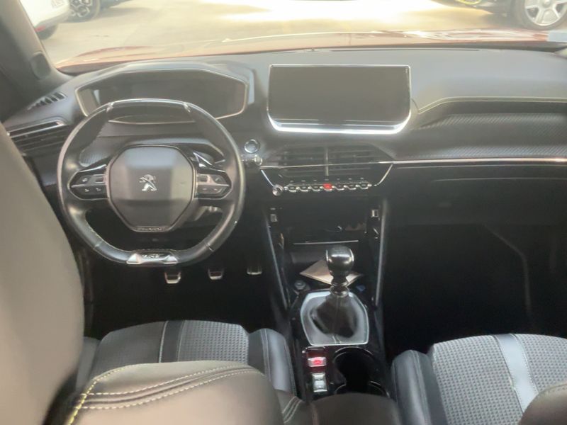 Peugeot 2008 1.2 PureTech GT 2021 – снимка 17