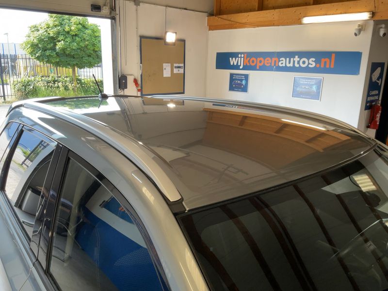 Suzuki Vitara 1.6 DDiS Comfort 4x2 2016 – снимка 13