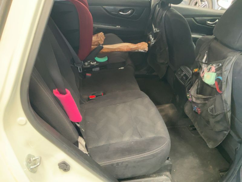 Nissan X-Trail 1.6 dCi 360 2016 – снимка 19