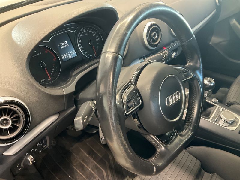 Audi A3 2.0 TDI S line Sportpaket 2015 – снимка 26