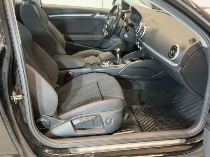 Audi A3 2.0 TDI S line Sportpaket 2015 – снимка 16