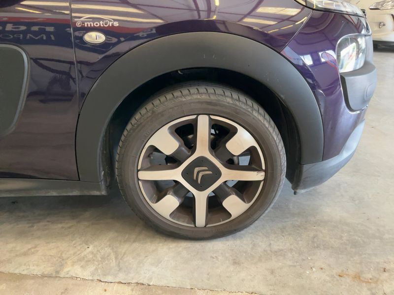 Citroen C4 Cactus 1.2 e-THP Shine Edition 2016 – снимка 11