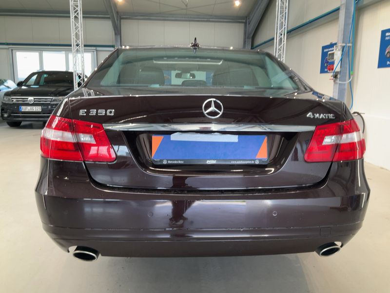 Mercedes-Benz E-Klasse E 350 4Matic 2011 – снимка 7