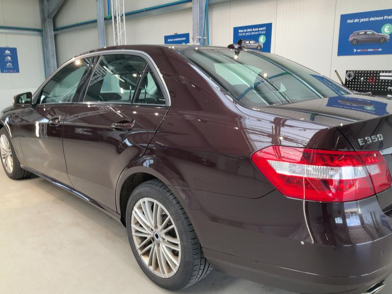 Mercedes-Benz E-Klasse E 350 4Matic 2011 – снимка 6