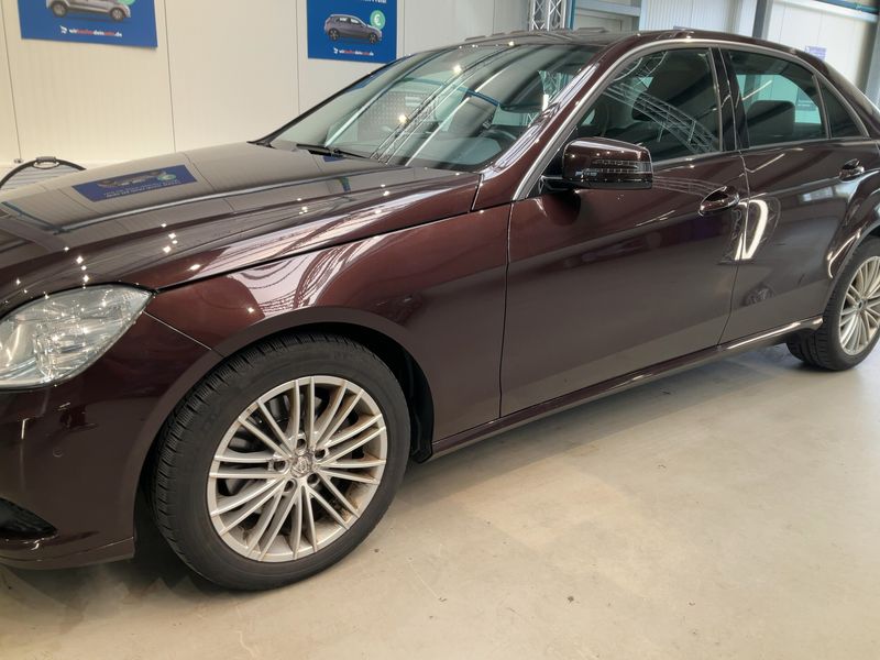 Mercedes-Benz E-Klasse E 350 4Matic 2011 – снимка 2