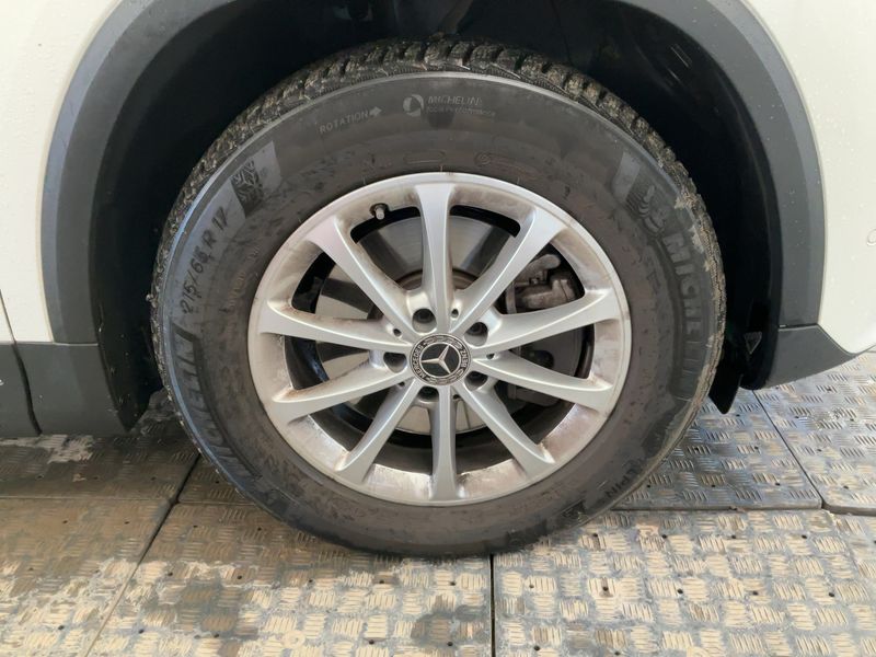 Mercedes-Benz GLA-Klasse GLA 250 4Matic Progressive 2023 – снимка 11