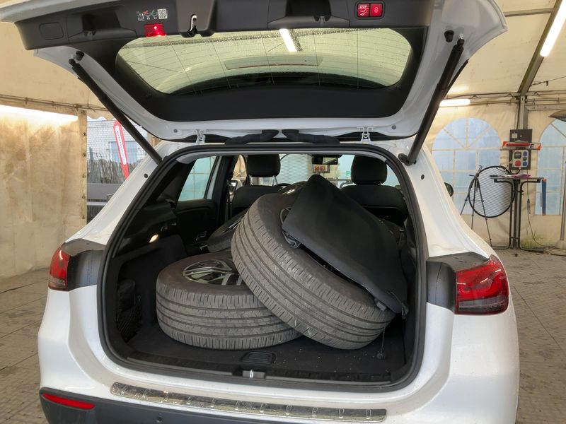 Mercedes-Benz GLA-Klasse GLA 250 4Matic Progressive 2023 – снимка 16