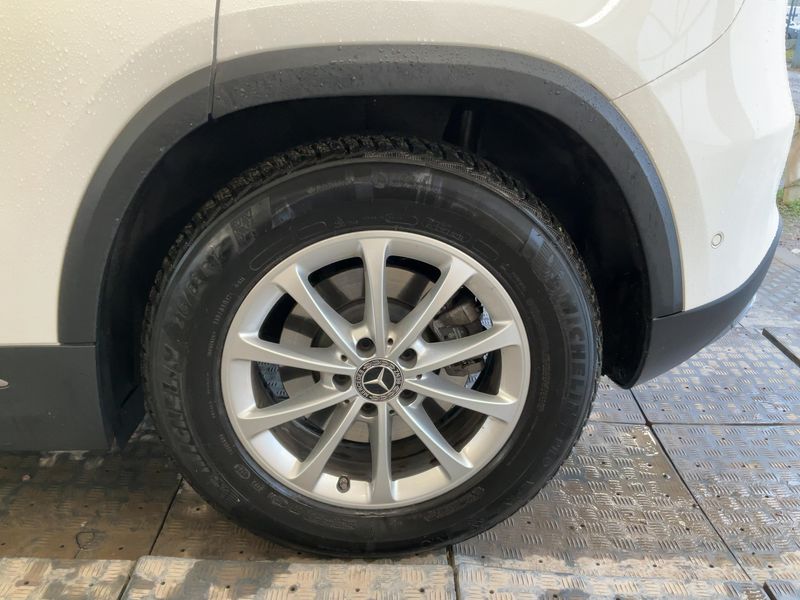 Mercedes-Benz GLA-Klasse GLA 250 4Matic Progressive 2023 – снимка 5