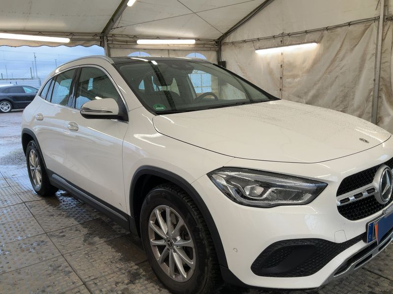 Mercedes-Benz GLA-Klasse GLA 250 4Matic Progressive 2023 – снимка 12