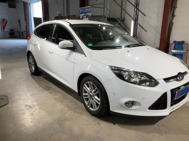 Ford Focus 1.6 TDCi Titanium 2014 – снимка 12