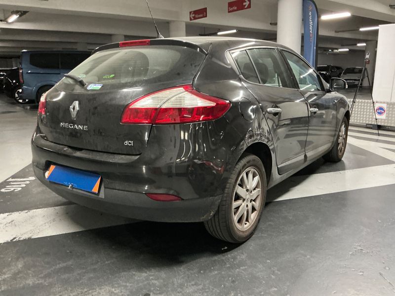 Renault Megane 1.9 dCi Privilege 2009 – снимка 2