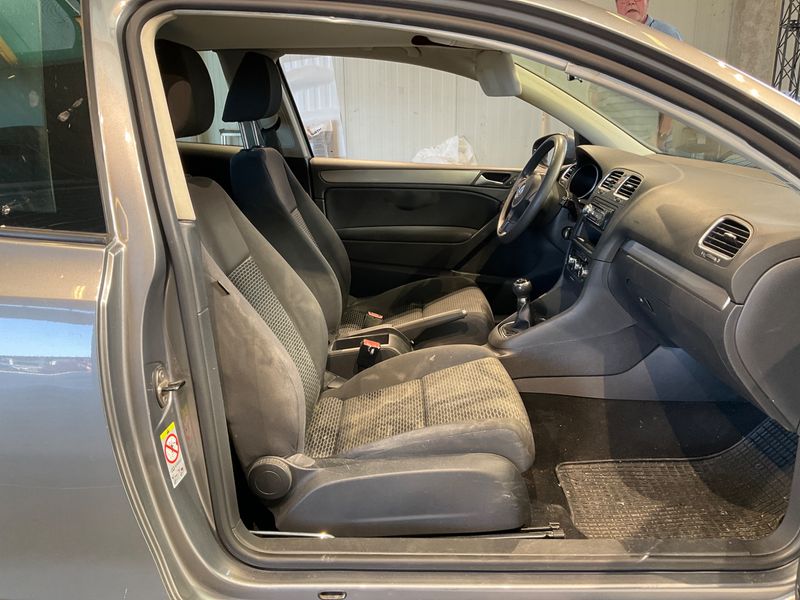 Volkswagen Golf VI 1.4 Trendline 2009 – снимка 3