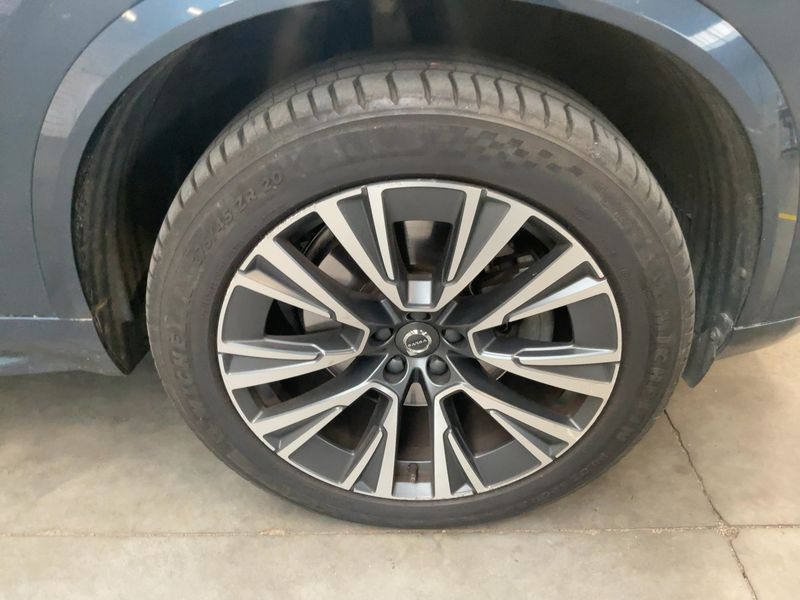 Volvo XC90 2.0 B5 Mild-Hybrid Momentum Pro AWD 2022 – снимка 11