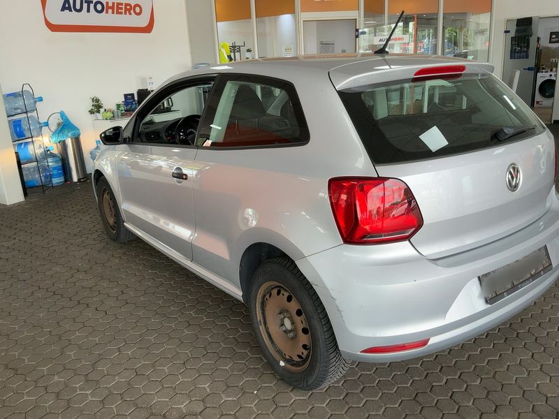 Volkswagen Polo 1.4 TDI Trendline BlueMotion Tech 2015 – снимка 6