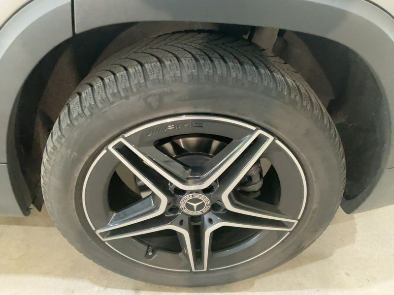 Mercedes-Benz GLB-Klasse GLB 200 d AMG Line 2021 – снимка 5