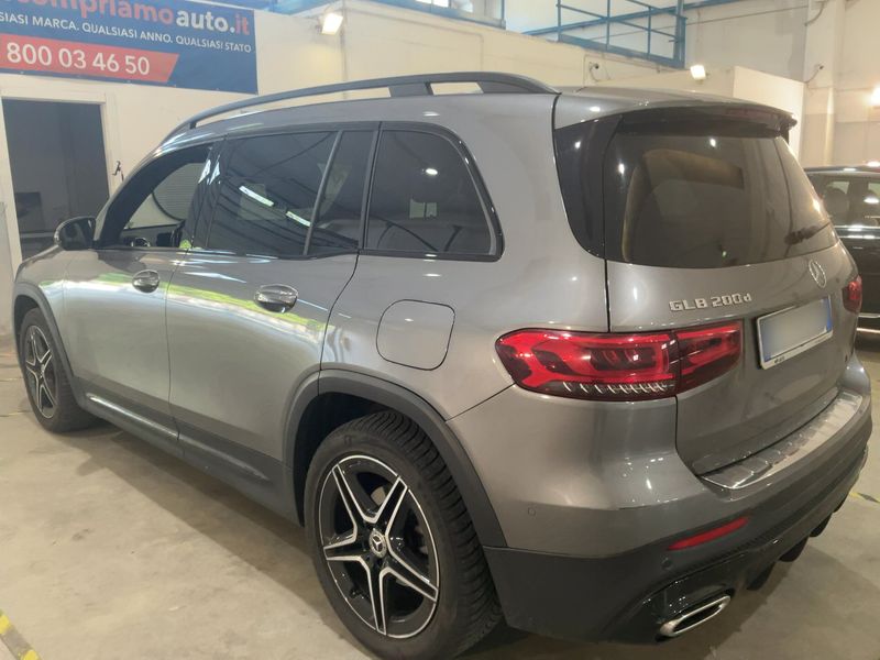 Mercedes-Benz GLB-Klasse GLB 200 d AMG Line 2021 – снимка 6