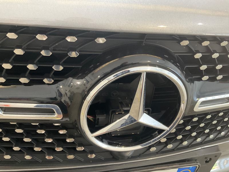 Mercedes-Benz GLB-Klasse GLB 200 d AMG Line 2021 – снимка 25