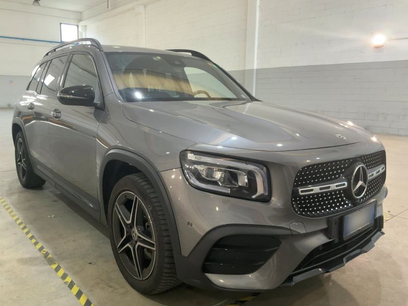 Mercedes-Benz GLB-Klasse GLB 200 d AMG Line 2021 – снимка 12