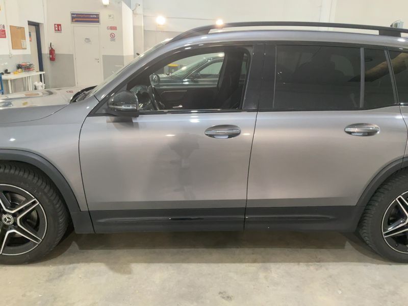 Mercedes-Benz GLB-Klasse GLB 200 d AMG Line 2021 – снимка 4