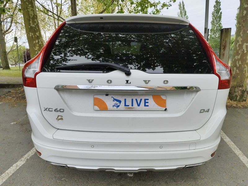 Volvo XC60 2.0 D4 Kinetic 2WD 2014 – снимка 4