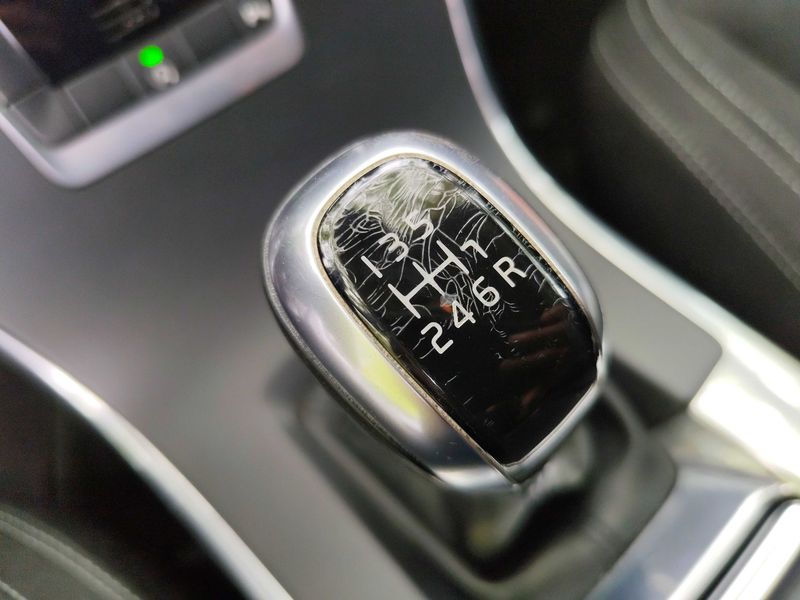 Volvo XC60 2.0 D4 Kinetic 2WD 2014 – снимка 22