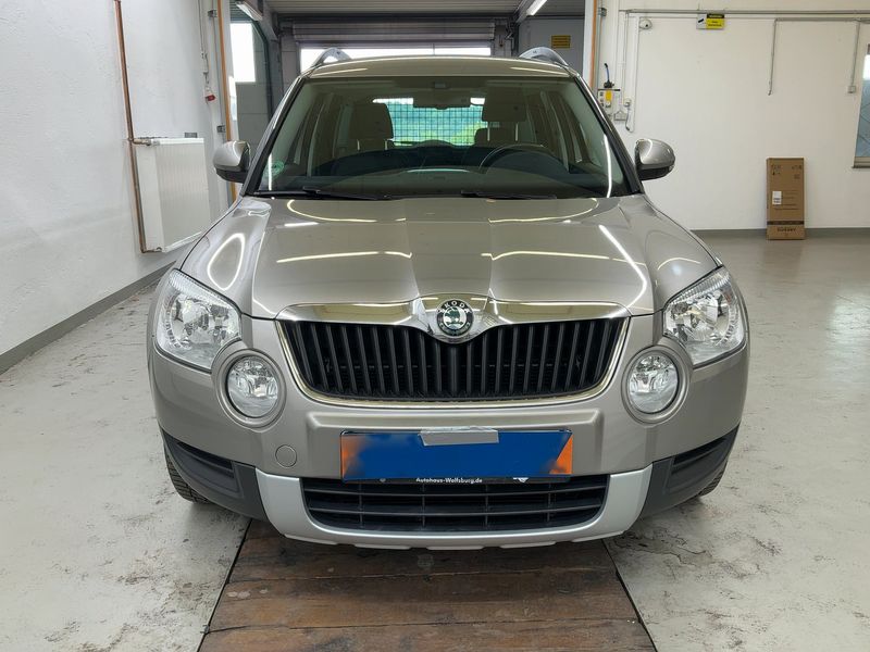 Skoda Yeti 1.8 TSI Ambition Plus Edition 4x4 2010 – снимка 14