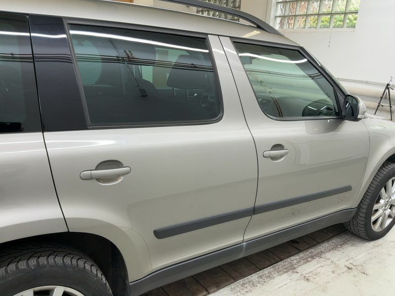 Skoda Yeti 1.8 TSI Ambition Plus Edition 4x4 2010 – снимка 10