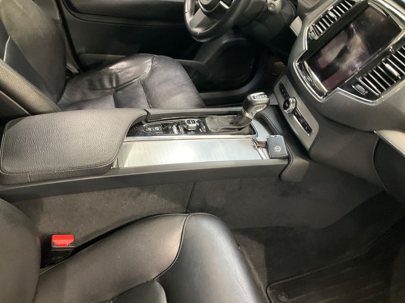 Volvo XC90 2.0 D5 Momentum AWD 2015 – снимка 26