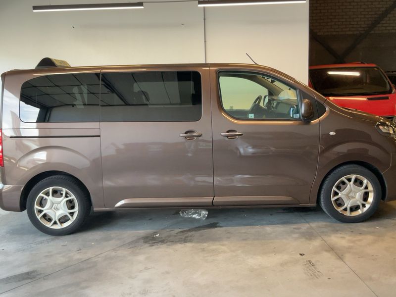 Citroen Spacetourer electric drive 100 kW Feel M (L2) 2021 – снимка 10