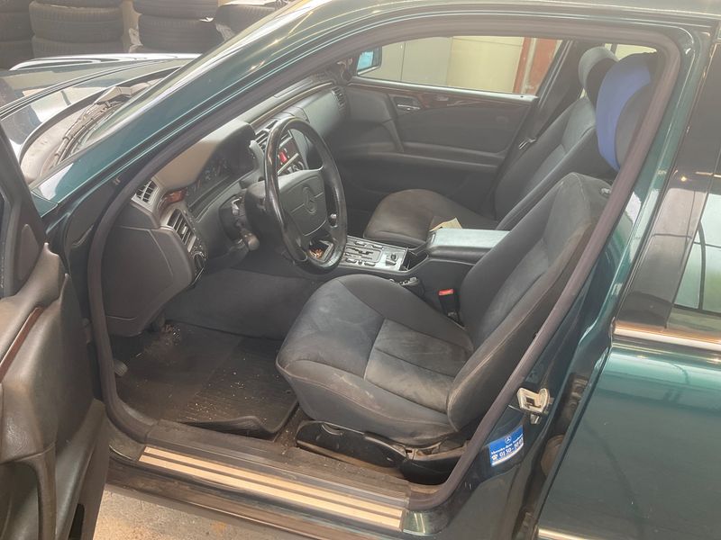 Mercedes-Benz E-Klasse E 200 Elegance 1997 – снимка 3