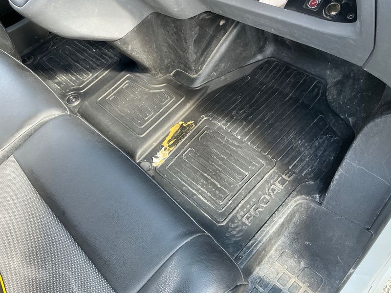 Toyota ProAce 1.6 D-4D Compact 2018 – снимка 37