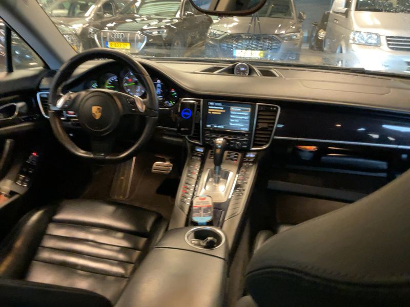 Porsche Panamera S E-Hybrid 2015 – снимка 17