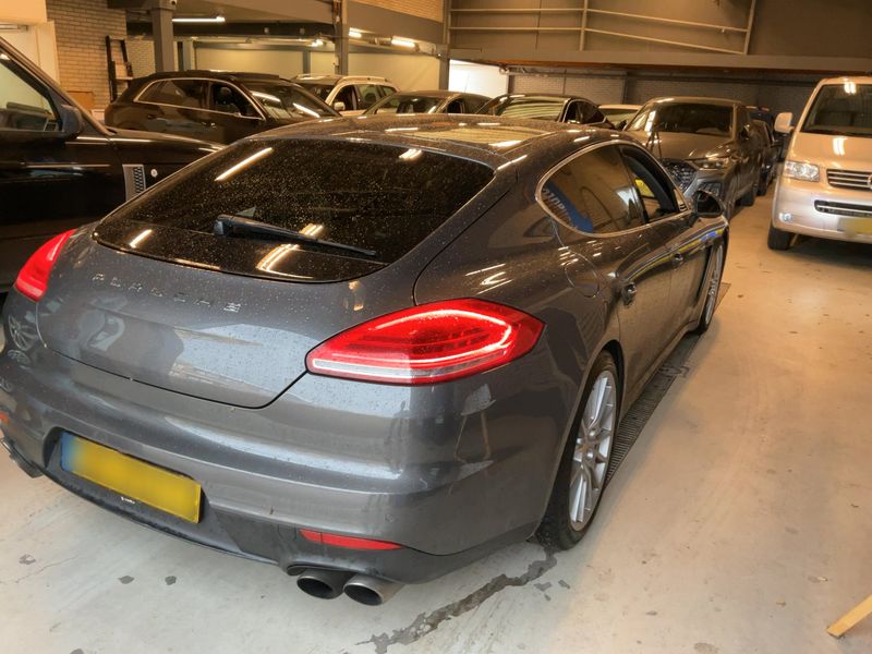 Porsche Panamera S E-Hybrid 2015 – снимка 8